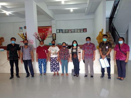 Dinas Sosial P3A Provinsi Bali Pantau Penyaluran Program Sembako